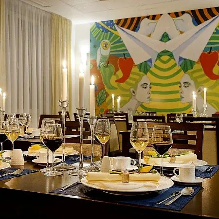 Bed & Breakfast 4 Zywioly Falenty Osrodek Konferencyjno-szkoleniowy Raszyn