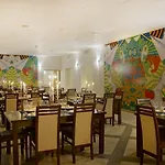 4 Zywioly Falenty Centrum Konferencyjne راشين