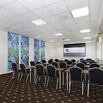 Oda ve Kahvaltı 4 Zywioly Falenty Centrum Konferencyjne 3*