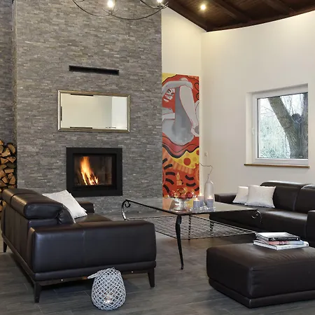 Bed & Breakfast 4 Zywioly Falenty Centrum Konferencyjne 3*