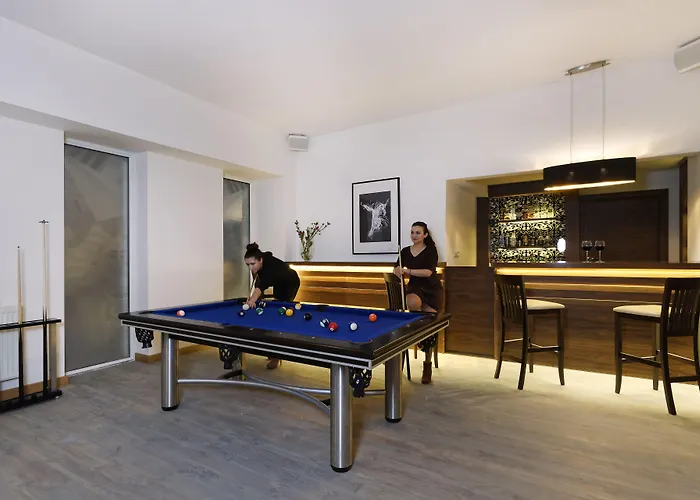 Bed & Breakfast 4 Zywioly Falenty Centrum Konferencyjne Raszyn