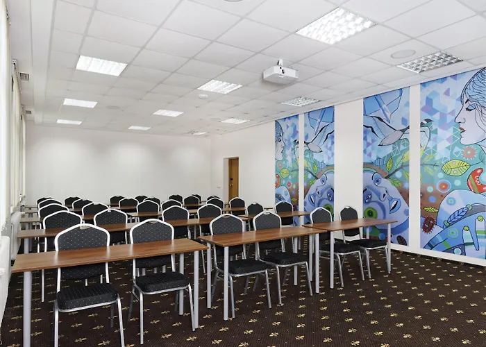 4 Zywioly Falenty Centrum Konferencyjne 3* Raszyn