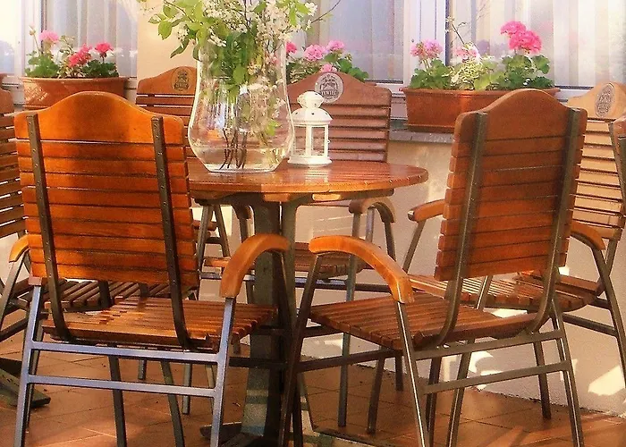 Bed & Breakfast 4 Zywioly Falenty Centrum Konferencyjne Raszyn