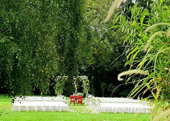 Panzió 4 Zywioly Falenty Centrum Konferencyjne 3*